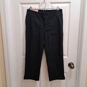 Up! Capri Pants Women's Size Medium Black Pull On Cropped Stretch Twill Casual